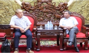 Chủ tịch UBND tỉnh Doãn Thế Cường tiếp Tổng Giám đốc Công ty TNHH Khuôn đúc TSUKUBA Việt Nam