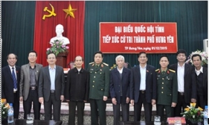 Đoàn đại biểu Quốc hội tỉnh Hưng Yên tiếp xúc cử tri huyện Văn Giang và thành phố Hưng Yên