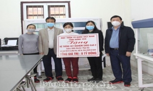 Hưng Yên: Trao hệ thống máy xét nghiệm SARS- CoV-2 trị giá 8 tỷ đồng cho ngành y tế