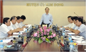 Bí thư Tỉnh ủy Đỗ Tiến Sỹ làm việc tại huyện Kim Động