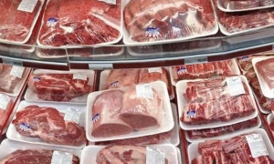 Nhiều doanh nghiệp cam kết giảm giá thịt lợn từ 1/4